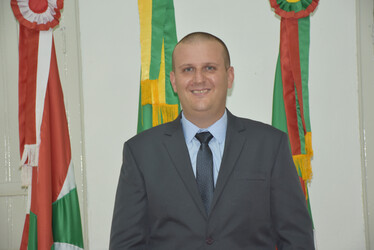 Gilnei Mezacasa (MDB)